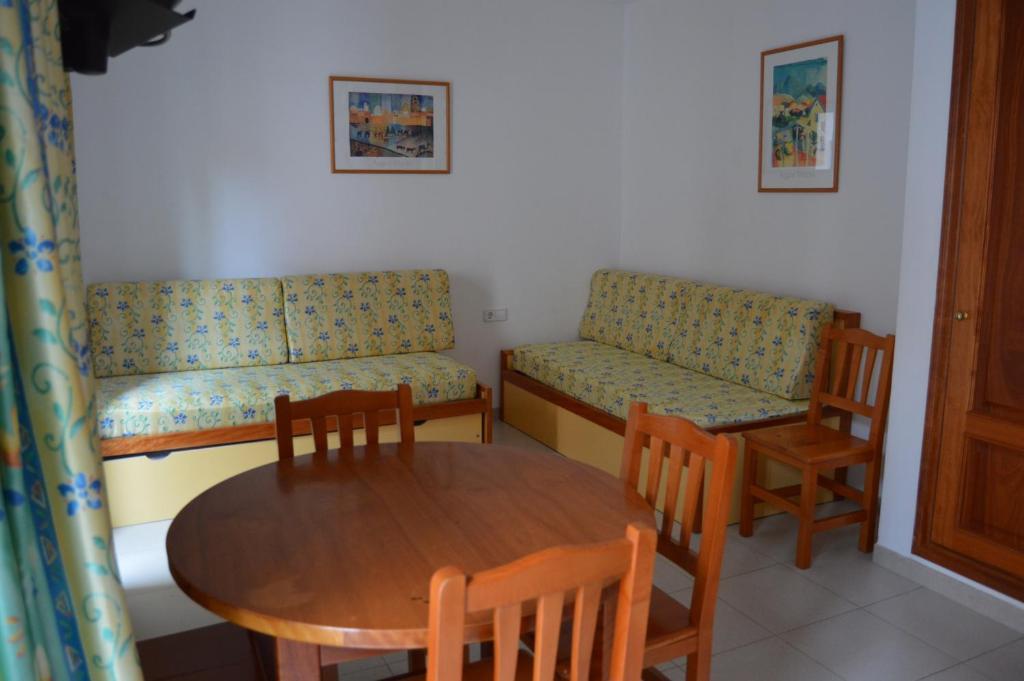 Apartamentos Royal Льорет-де-Мар Номер фото