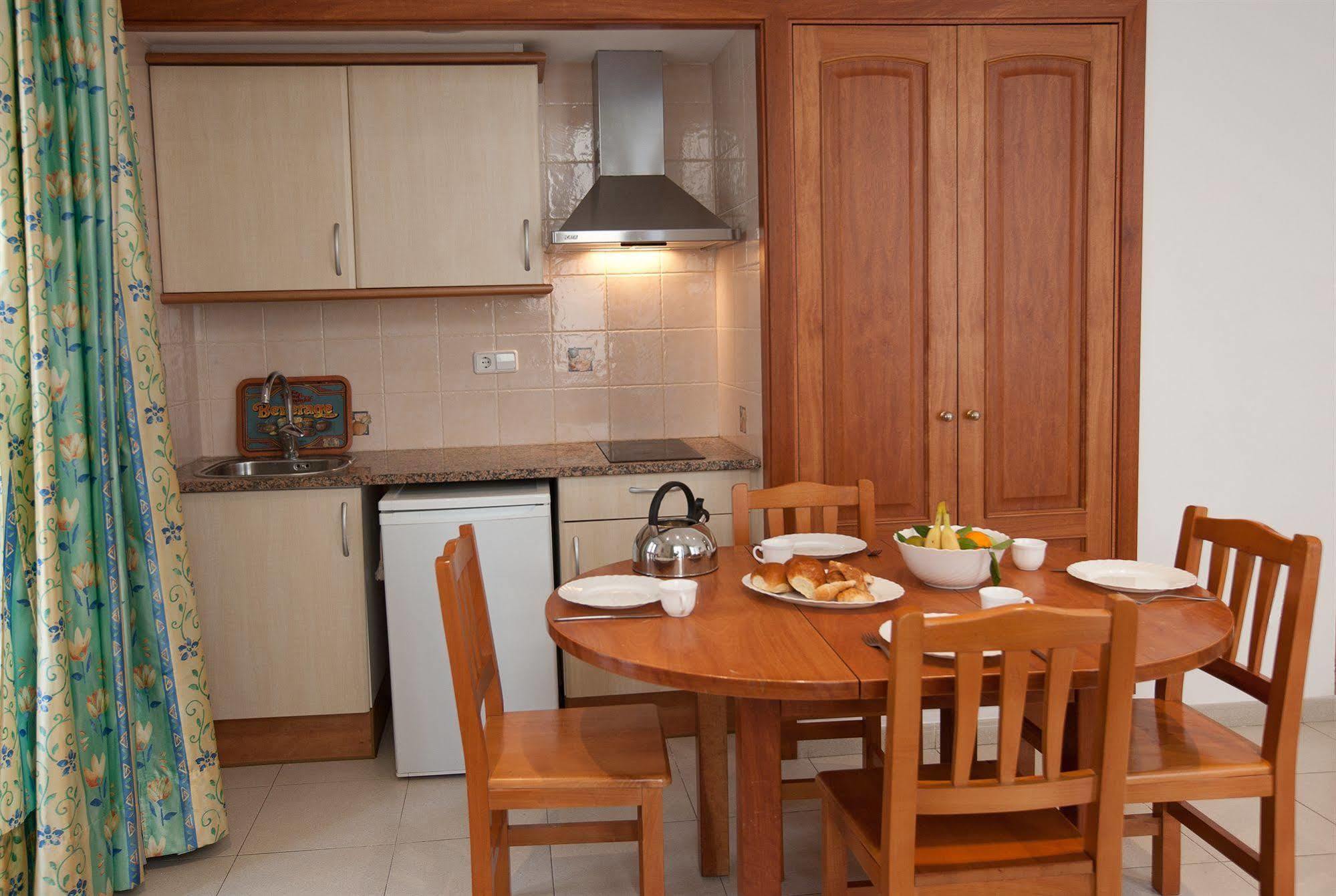 Apartamentos Royal Льорет-де-Мар Екстер'єр фото